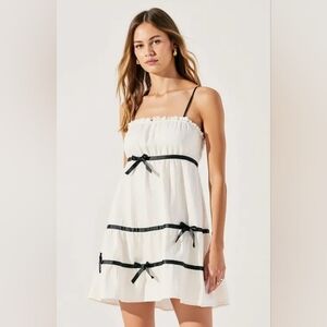 NWT ILLA ILLA Cream Dress with Black Bows